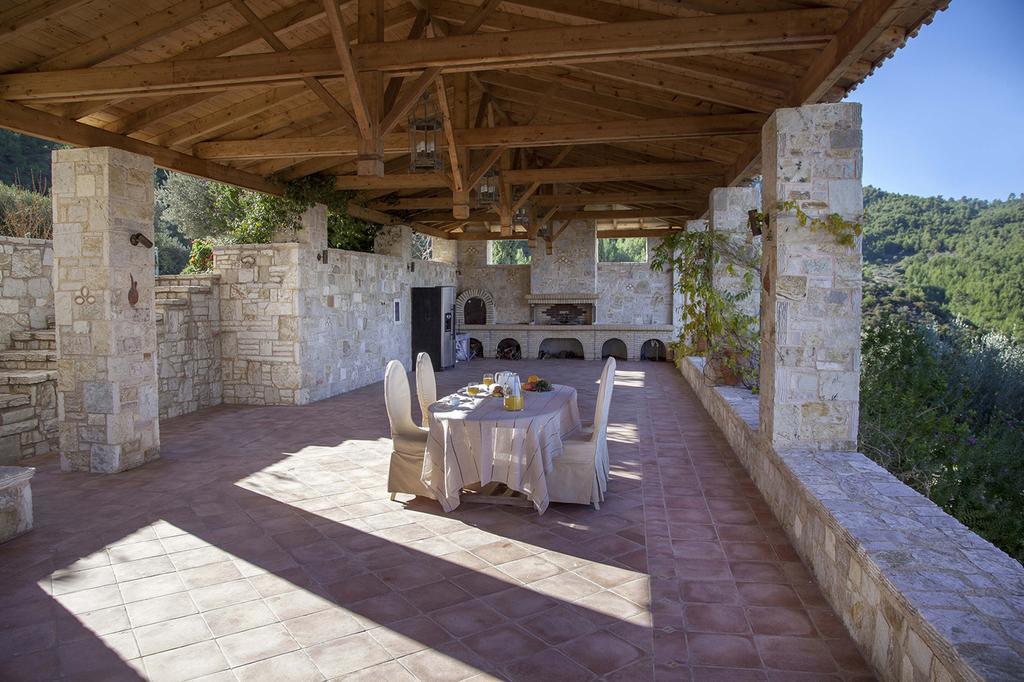 Hestia Villa Agioi Apostoloi  Buitenkant foto